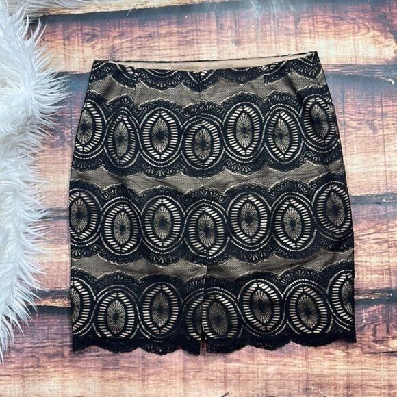 Cache Lace Overlay Skirt Black - Picture 5 of 6